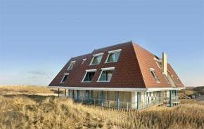 Strandhotel Buren aan Zee